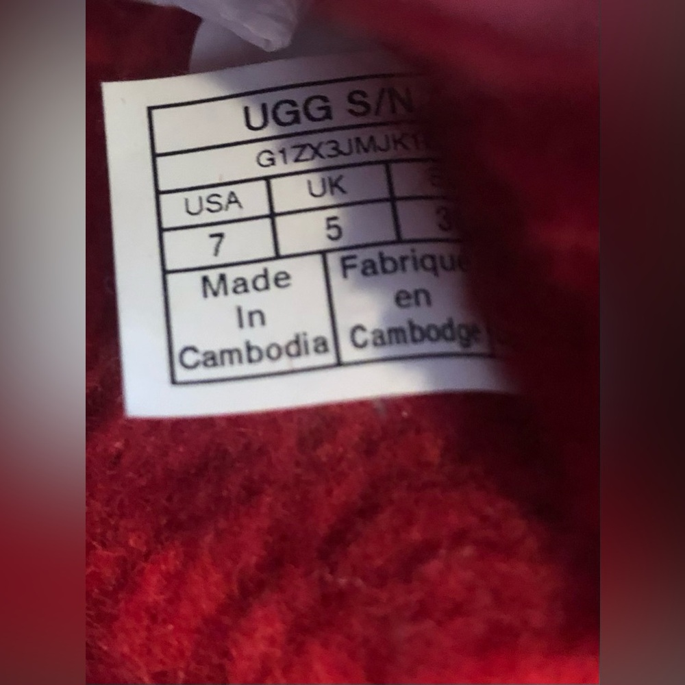 UGG Tasman Slippers - Picture 11 of 16